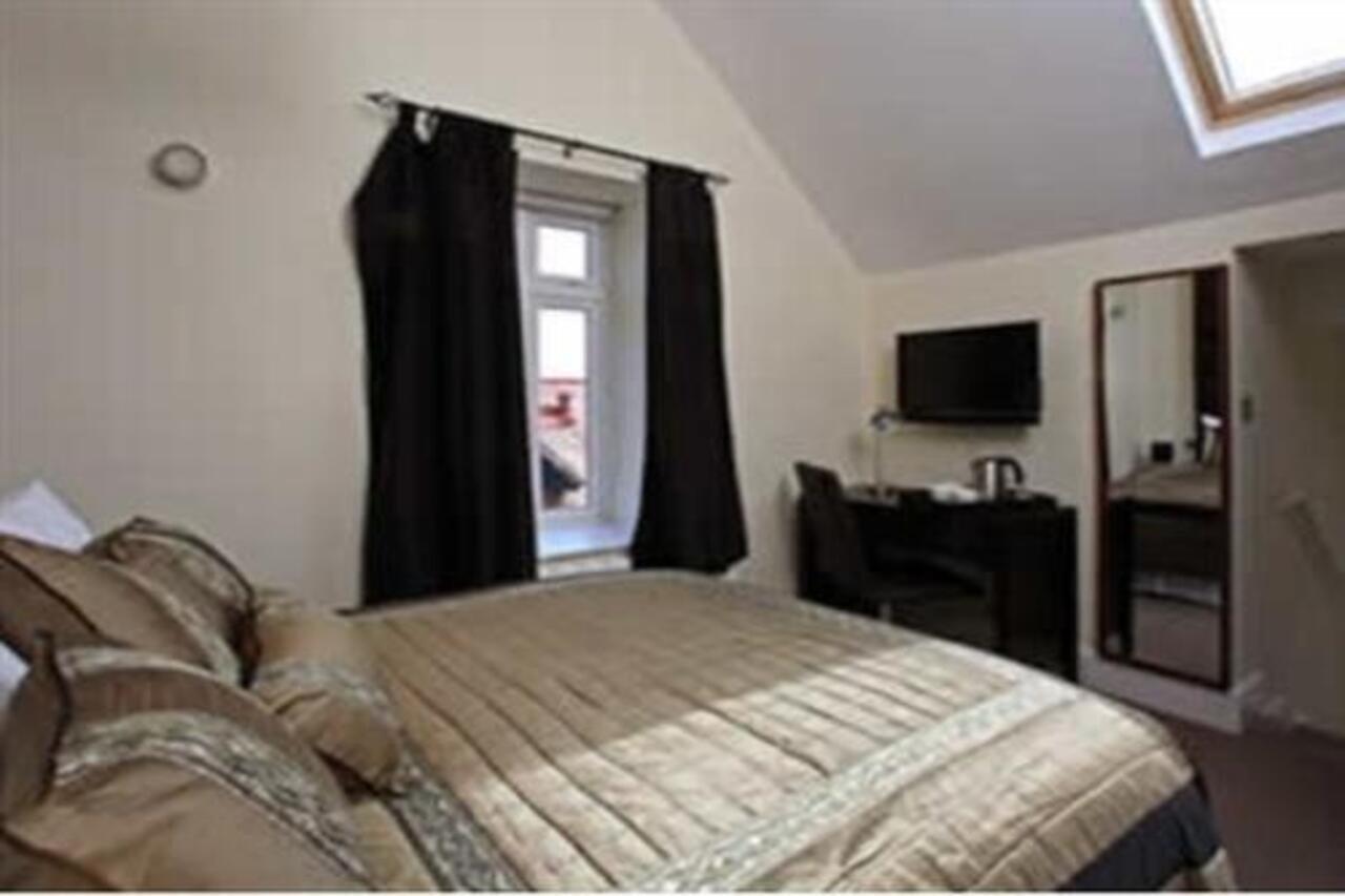 Space Boutique B&B - With Free Private Car Park Llandudno Buitenkant foto