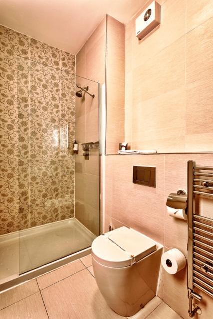 Space Boutique B&B - With Free Private Car Park Llandudno Buitenkant foto