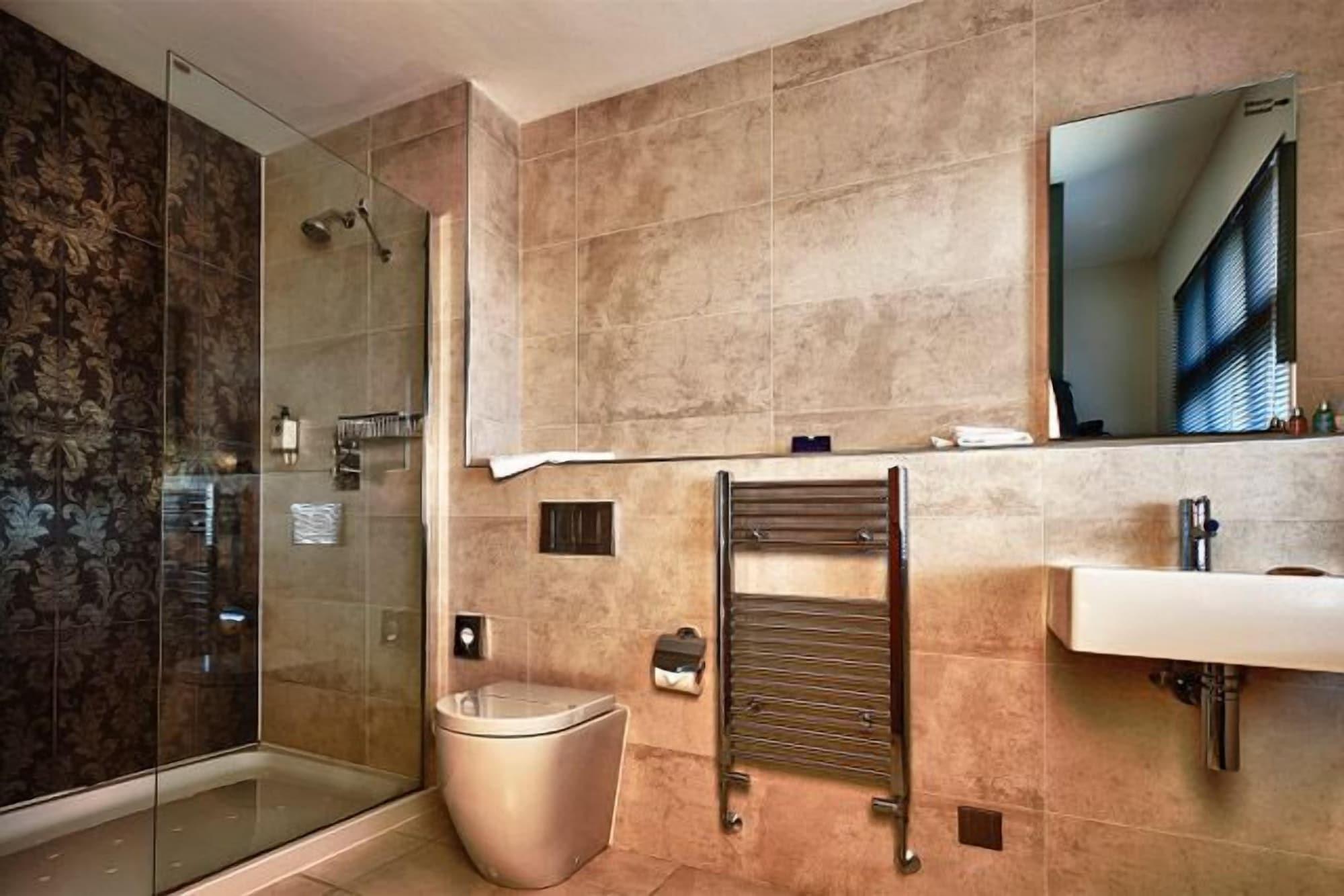 Space Boutique B&B - With Free Private Car Park Llandudno Buitenkant foto