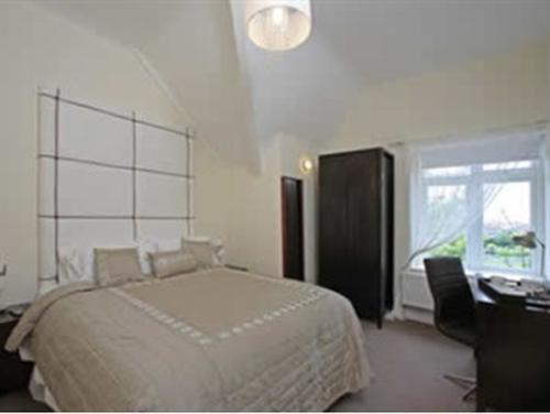 Space Boutique B&B - With Free Private Car Park Llandudno Buitenkant foto